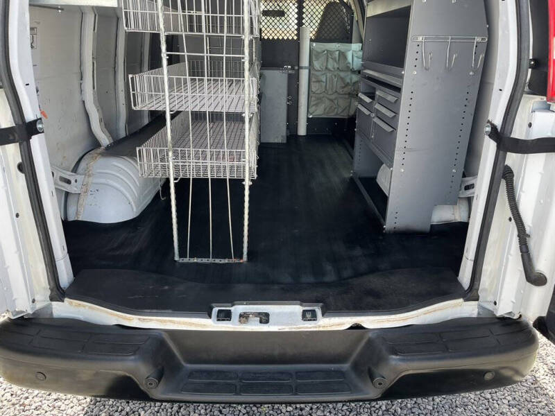 2017 Chevrolet Express 2500