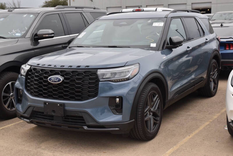 2025 Ford Explorer ST-Line