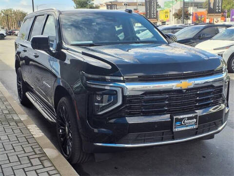 2025 Chevrolet Suburban LS