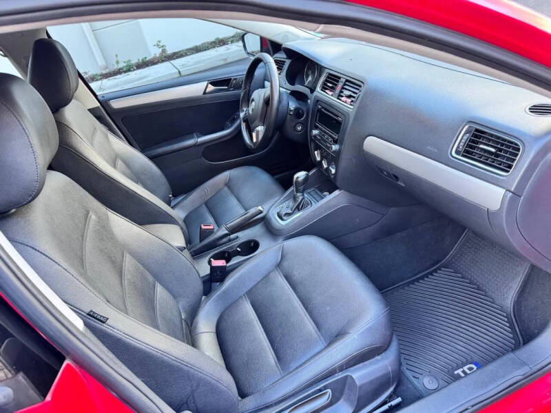 2012 Volkswagen Jetta