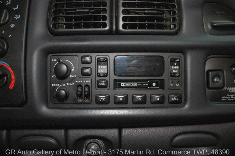 1998 Dodge Ram 1500 SS/T