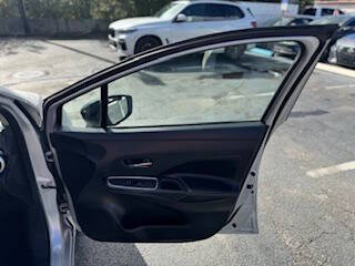 2024 Nissan Versa SR