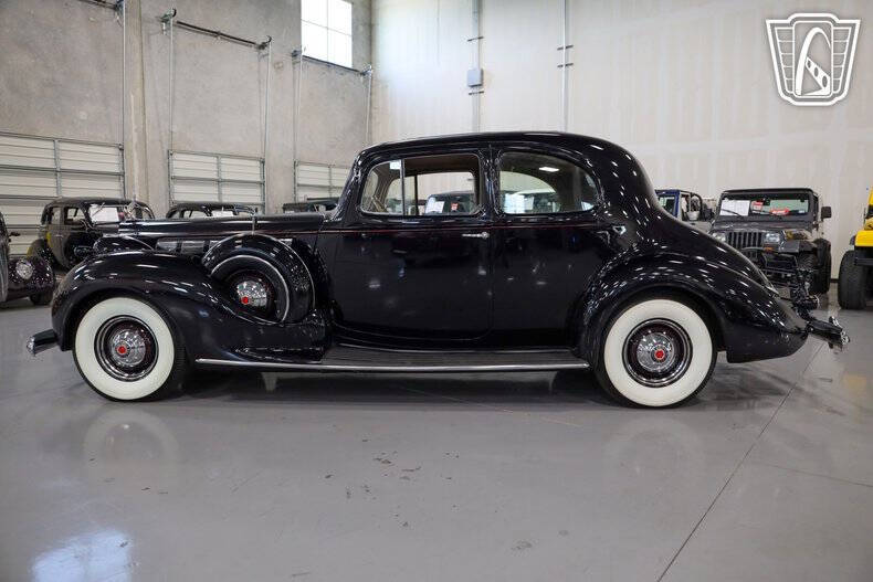 1938 Packard Super Eight