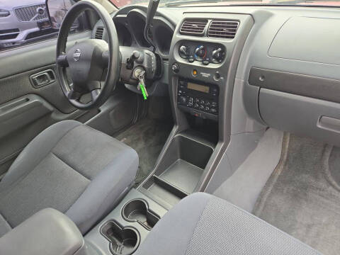 2002 Nissan Frontier XE