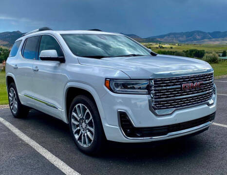 2023 GMC Acadia Denali