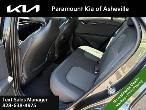 2026 Kia Niro LX