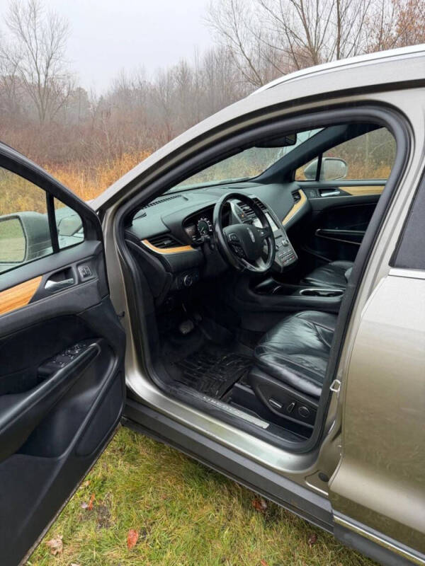 2016 Lincoln MKC Select