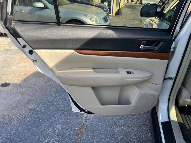 2013 Subaru Outback 2.5i Limited