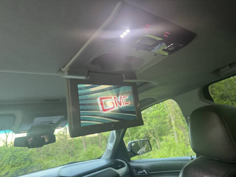 2017 GMC Yukon XL SLT