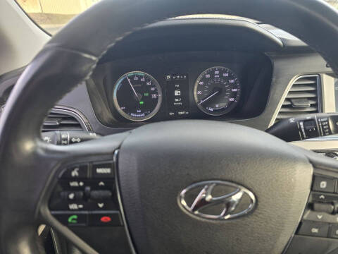 2017 Hyundai Sonata Hybrid Limited