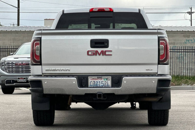 2018 GMC Sierra 1500