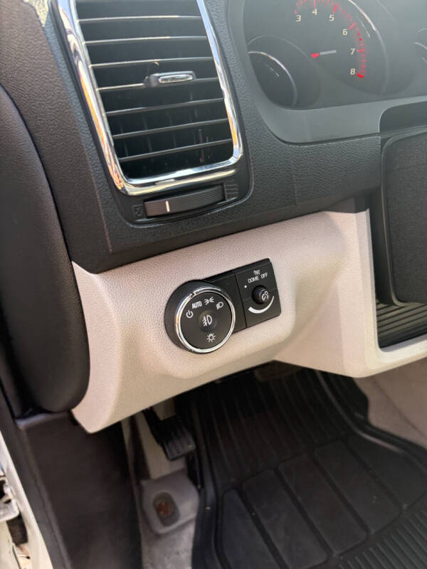 2012 GMC Acadia Denali