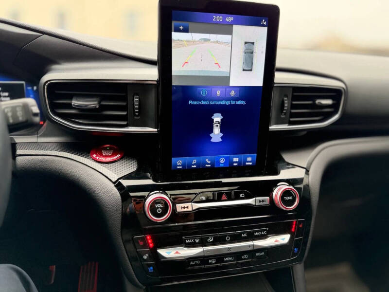 2021 Ford Explorer ST