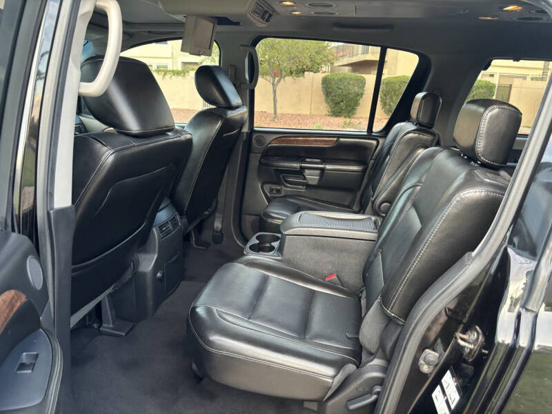 2010 Nissan Armada Platinum