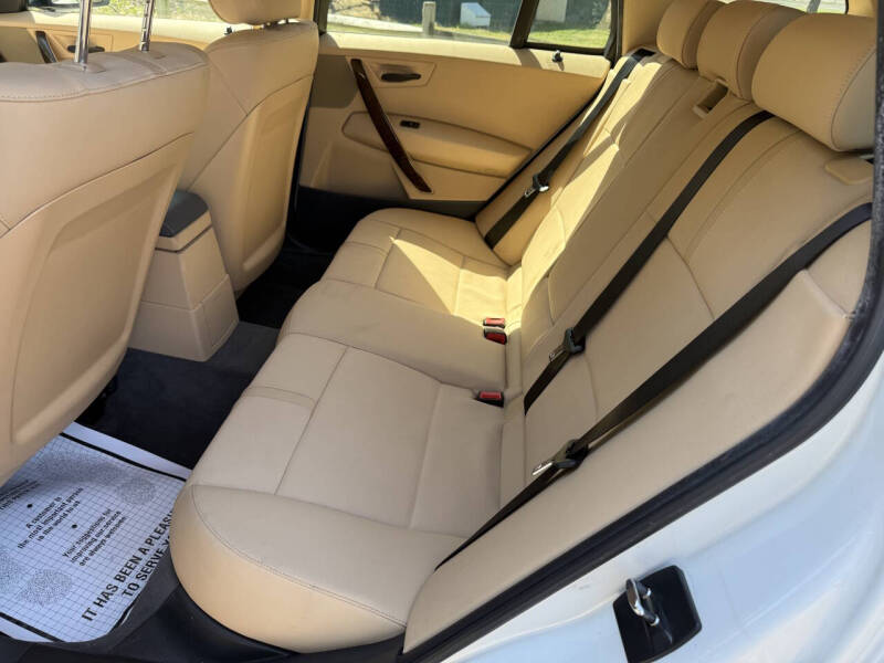 2004 BMW X3 2.5i