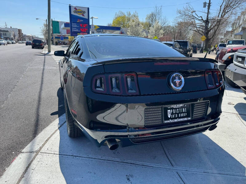 2013 Ford Mustang V6