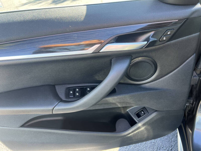 2021 BMW X1 sDrive28i