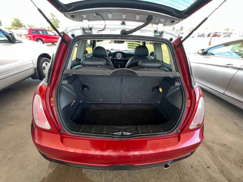 2006 MINI Cooper