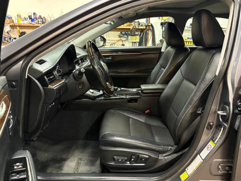 2017 Lexus ES 350
