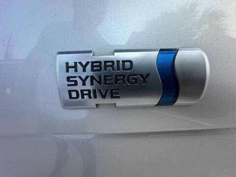 2013 Toyota Prius Three