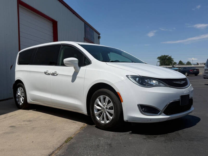 2018 Chrysler Pacifica Touring Plus