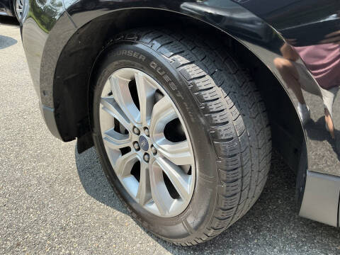 2019 Ford Edge Titanium