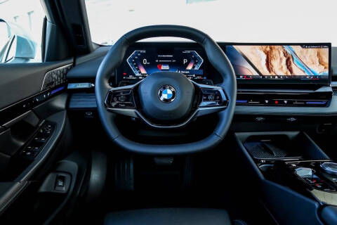 2025 BMW 5 Series 530i xDrive