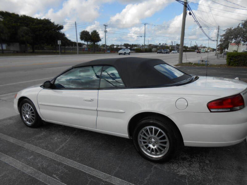 2004 Chrysler Sebring LXi