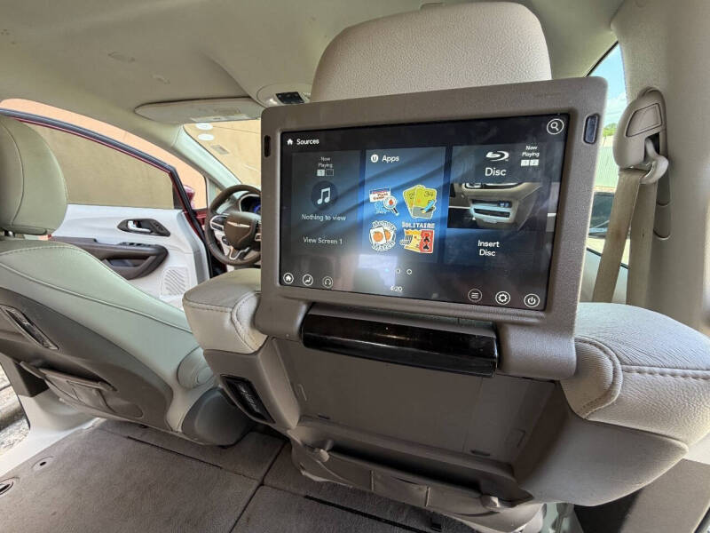 2021 Chrysler Pacifica Touring L
