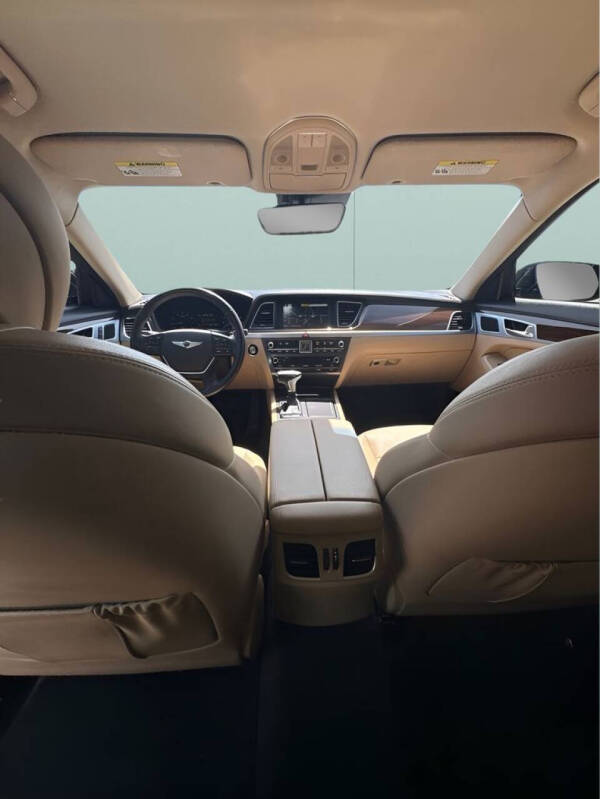 2018 Genesis G80