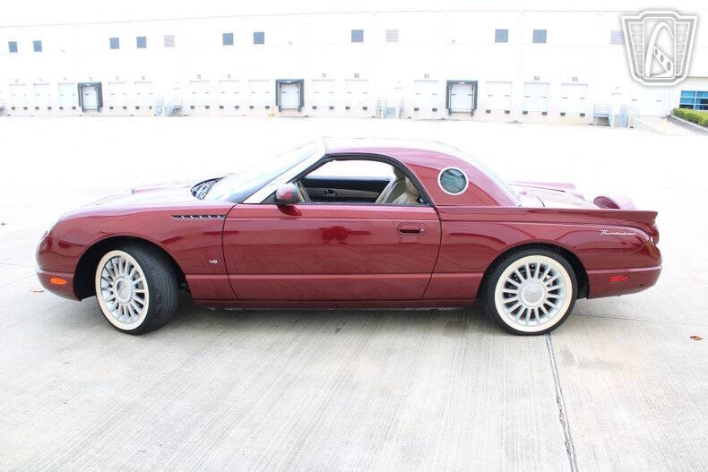 2004 Ford Thunderbird Deluxe