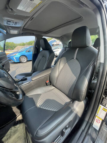 2018 Toyota Camry SE