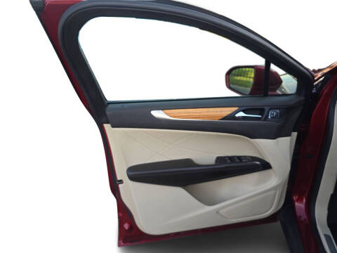 2016 Lincoln MKC Select