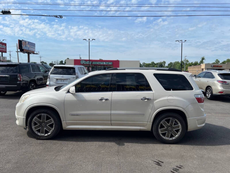 2011 GMC Acadia Denali