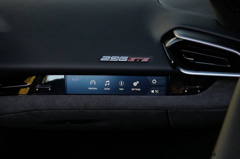 2025 Ferrari 296 GTS