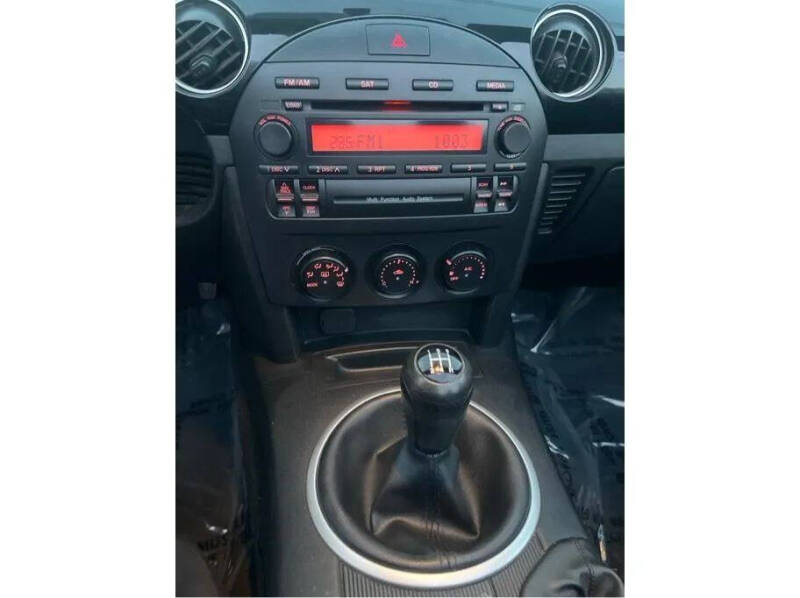 2006 Mazda MX-5 Miata