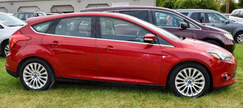 2012 Ford Focus for sale at PINNACLE ROAD AUTOMOTIVE LLC in Moraine OH