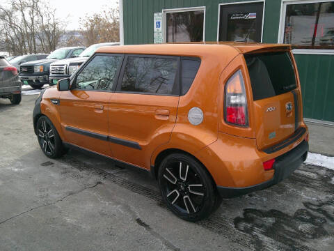 2010 Kia Soul +