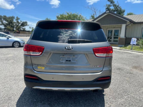 2016 Kia Sorento EX
