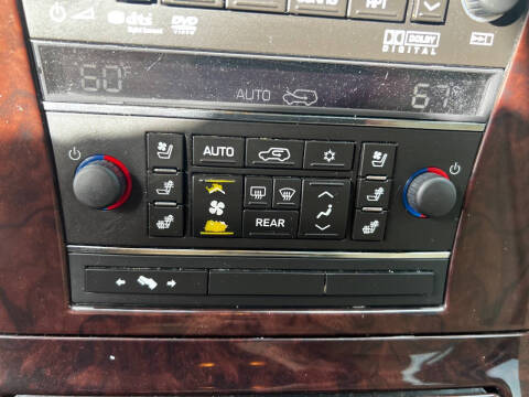 2011 Cadillac Escalade ESV Luxury