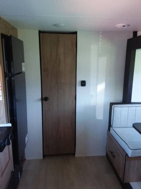 2025 Forest River Black Label 16khblw