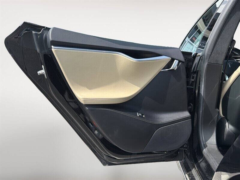 2016 Tesla Model S 75