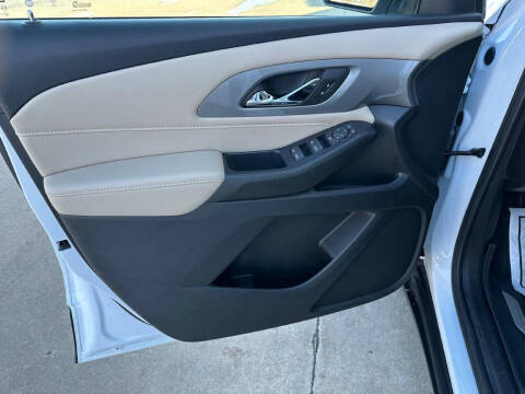 2022 Chevrolet Traverse LS