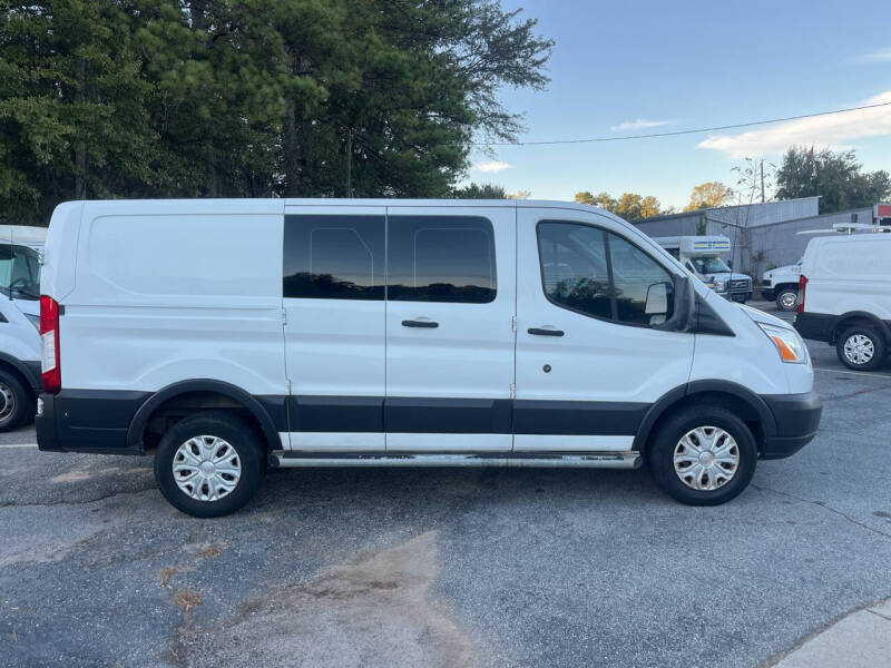 2015 Ford Transit Base photo 8