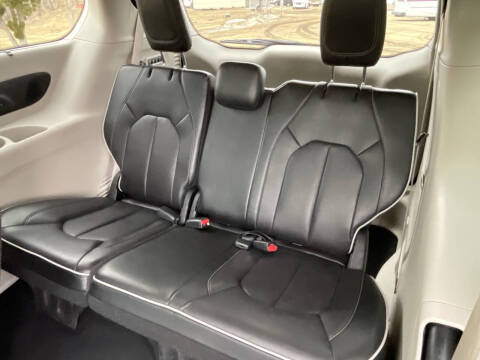 2022 Chrysler Pacifica Limited