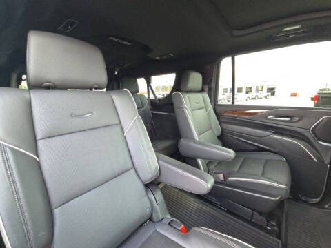 2024 Cadillac Escalade ESV Premium Luxury