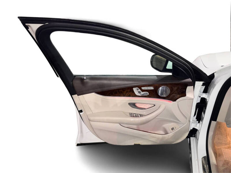 2017 Mercedes-Benz E-Class E 300 4MATIC