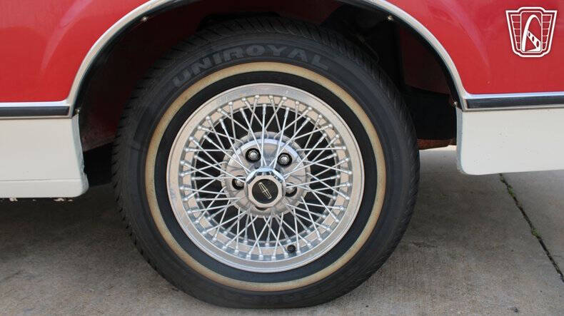 1982 Lincoln Mark VI