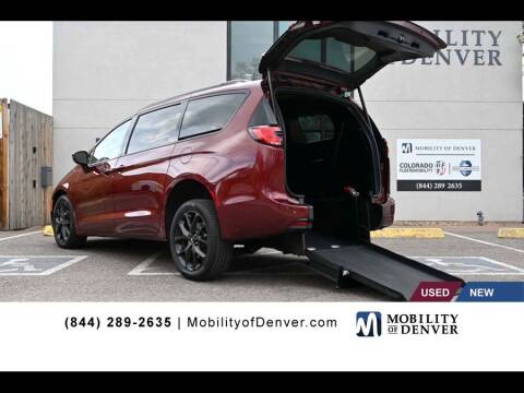 2023 Chrysler Pacifica for sale at CO Fleet & Mobility in Denver CO