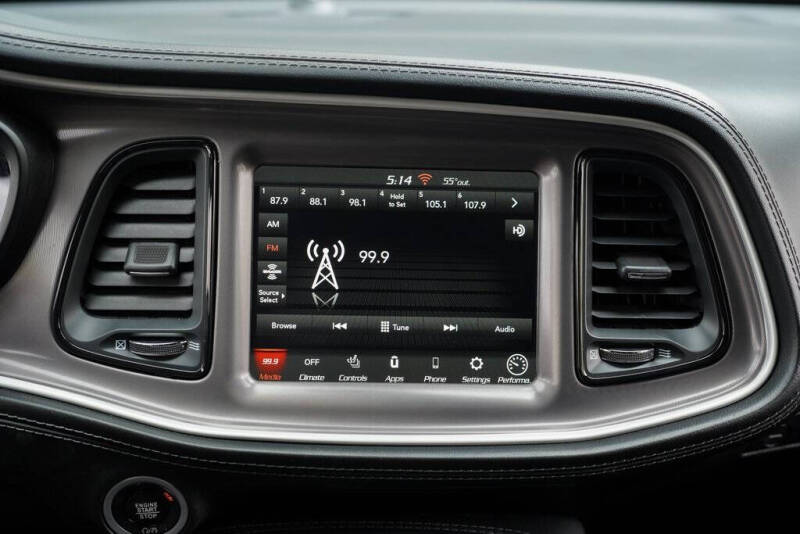 2022 Dodge Challenger